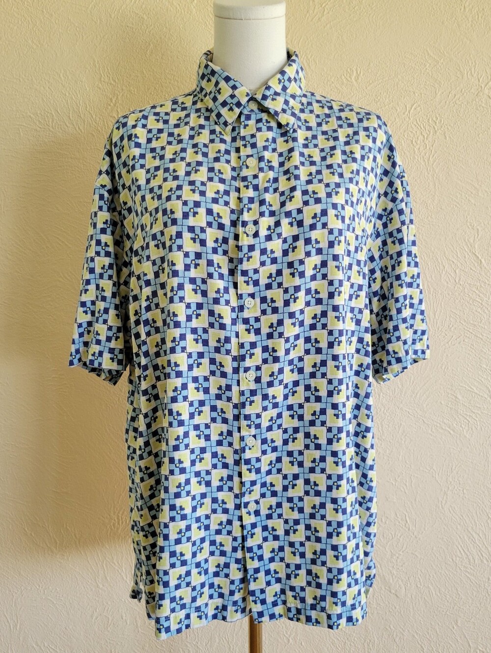 Van Heusen | Vintage 100% Silk Button-Up Shirt